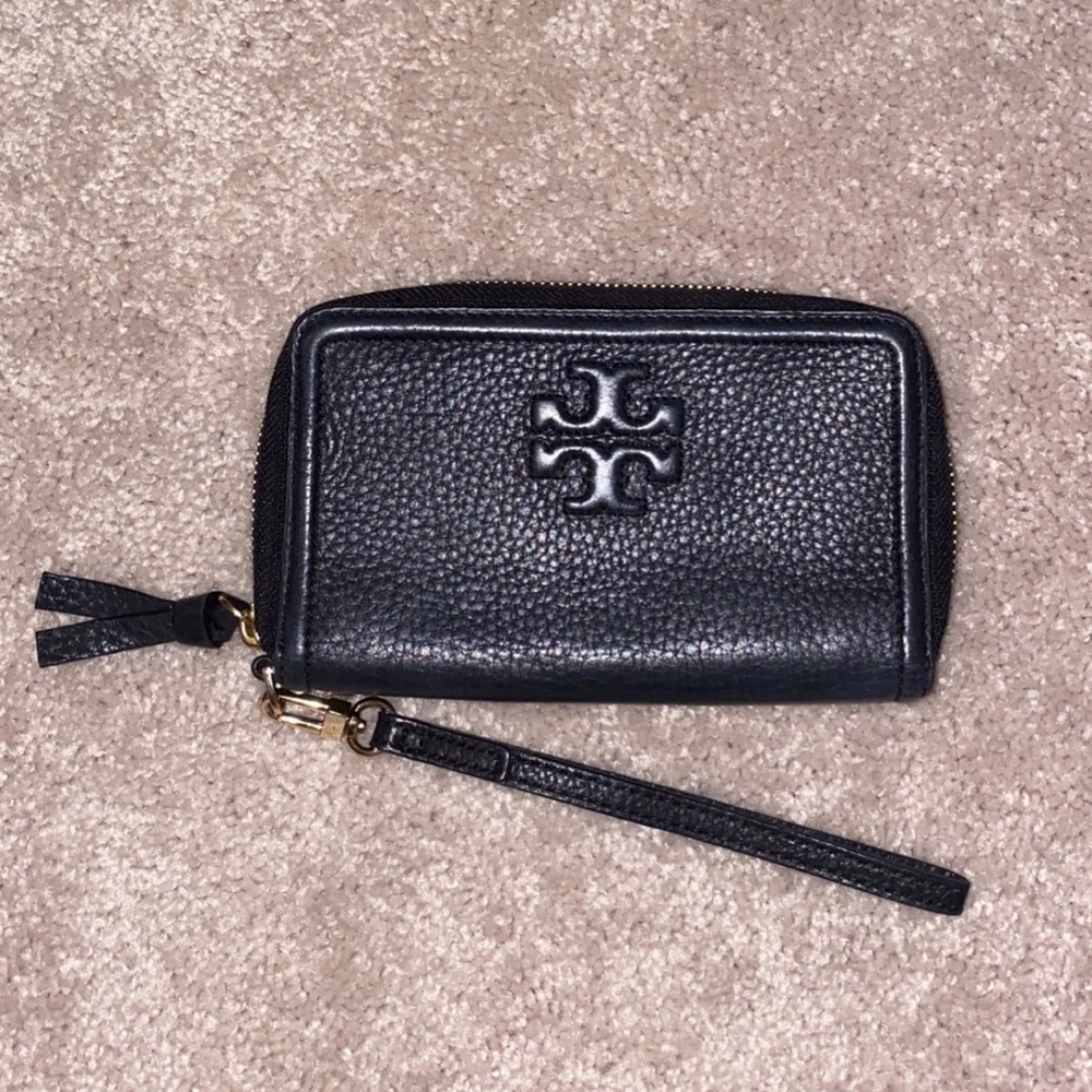 Tory Burch Thea Zip Smartphone Wristlet Wallet